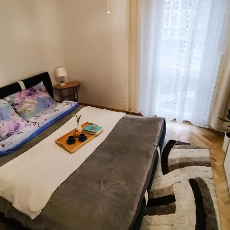 New Fifth Apartament Krakow Exterior photo